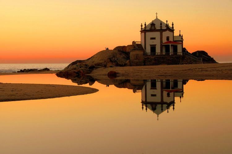 Oporto Beach Gulpilhares Bagian luar foto